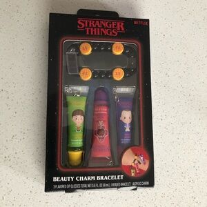 Stranger Things Beauty Charm Bracelet with three Lip Gloss Set .0.6oz
